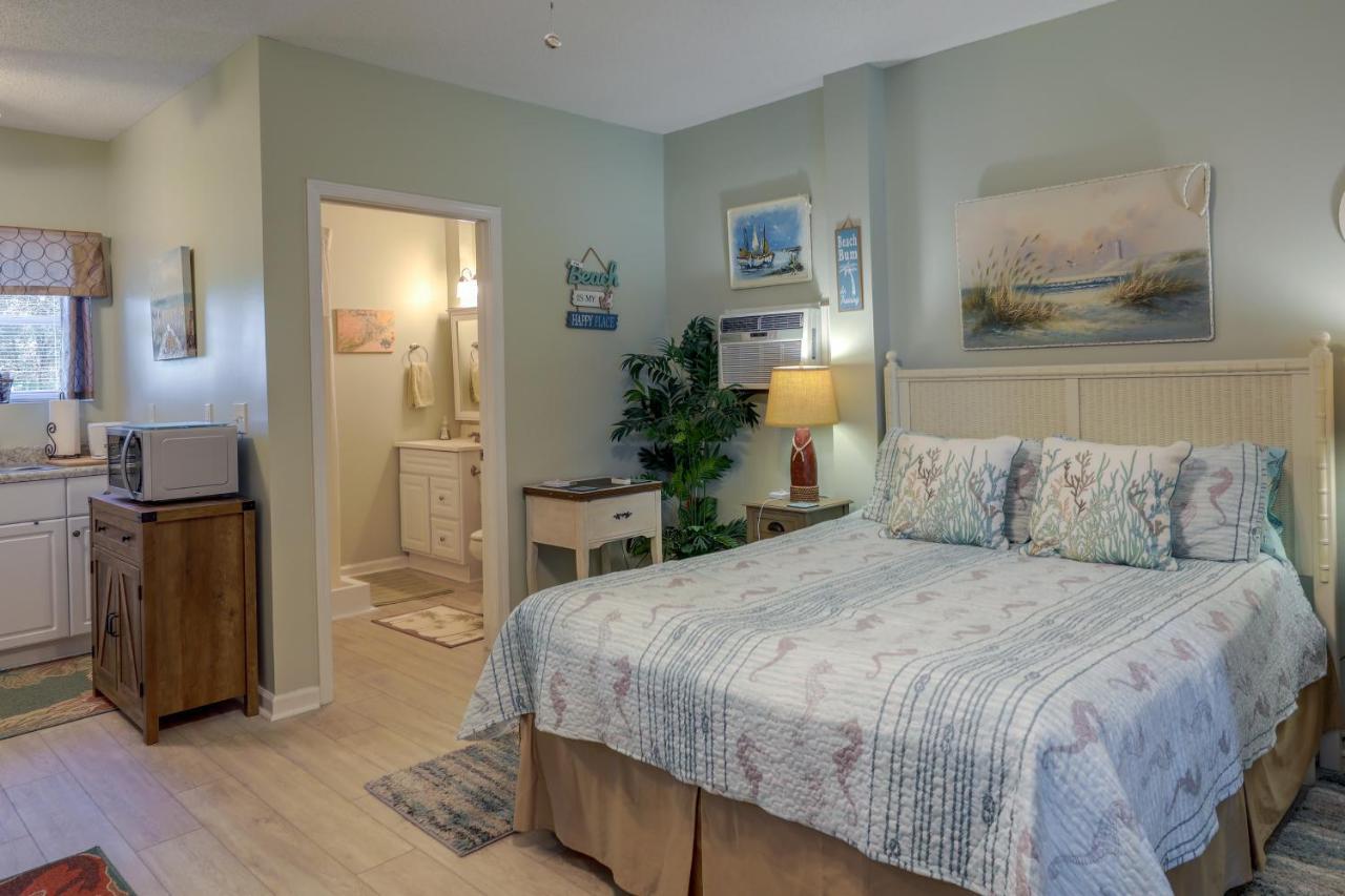 Sneads Ferry Vacation Rental Studio With Water Views Kültér fotó