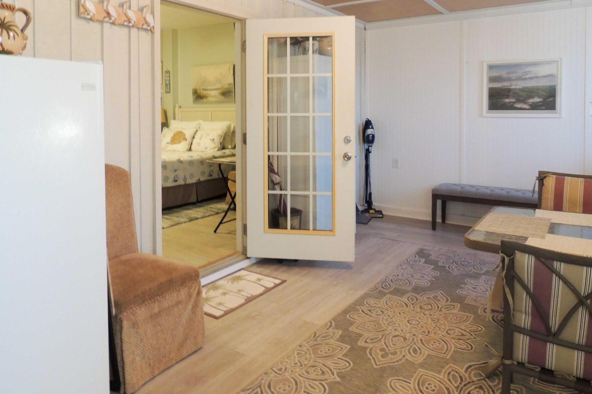 Sneads Ferry Vacation Rental Studio With Water Views Kültér fotó